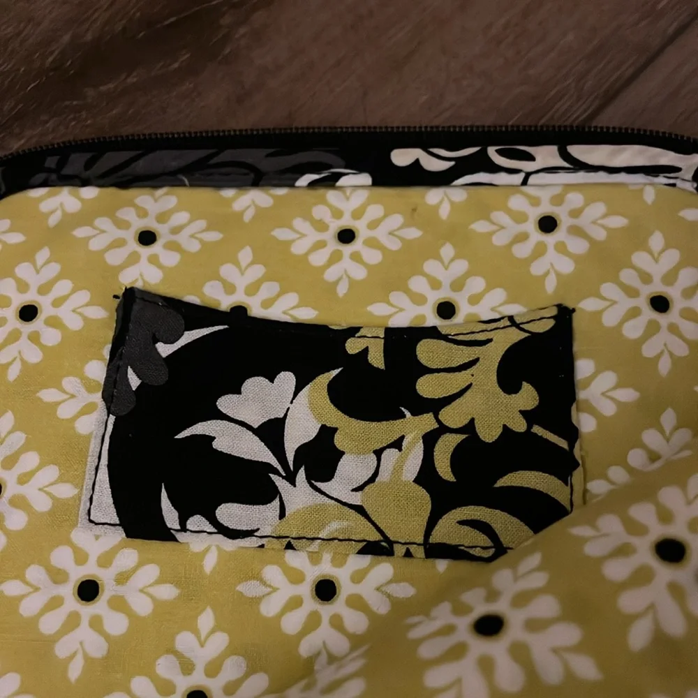 Vintage Pristine Vera Bradley Quilted Tablet Case. Yellow, Black and White